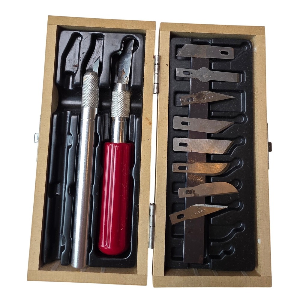 Vintage X-Acto Precision Knife Set Wooden Case 2 Handles Assorted Blades W1‎